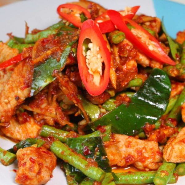 Photo of pad prik king recipe with delicious prik khing curry
