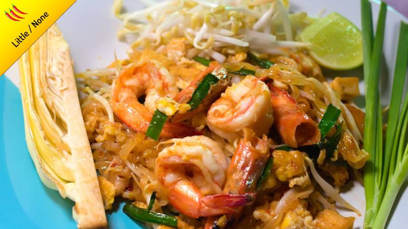 Photo of delicious shrimp pad thai