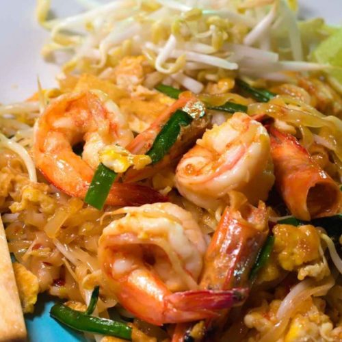 clearly Deduct all the best How To Make Delicious Shrimp Pad Thai At Home - Tastythais