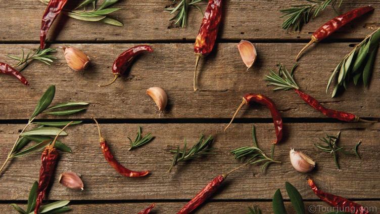 The Best Guide to Cooking with Chili Peppers and Using Substitutes