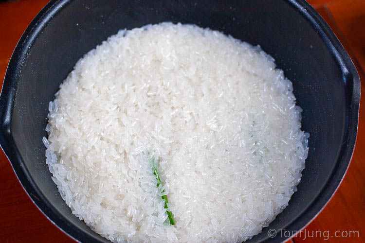 Easy Mango Sticky Rice Recipe - Authentic Mango with Sticky Rice & Coconut Milk Photo of Sticky Rice being turned into Dessert rice