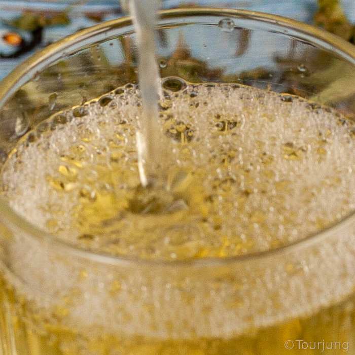 How to Make Cold Brewed Tea - Jasmine Green Tea Recipe Zero Calories Cold Brewed Jasmine Green Tea photo