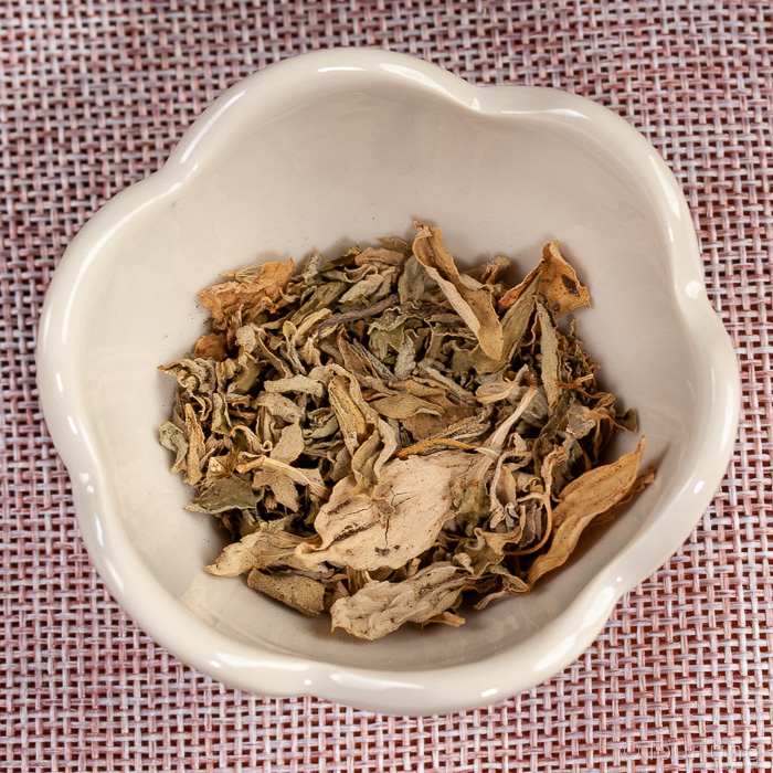 Dried stevia leaves used to sweeten cold brew tea