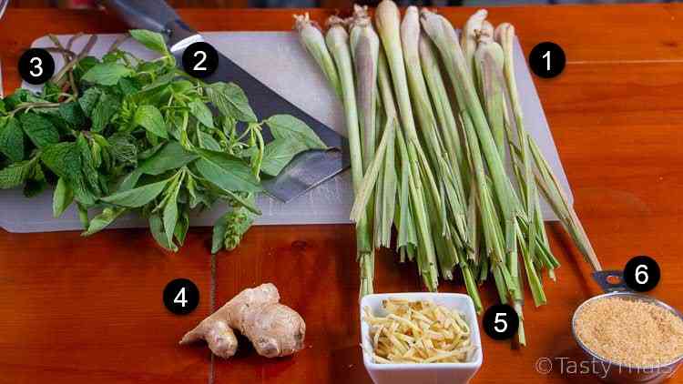 Making Lemongrass Tea - Thai Iced Lemongrass Tea Recipe photo of ingredients for Thai lemongrass cooler