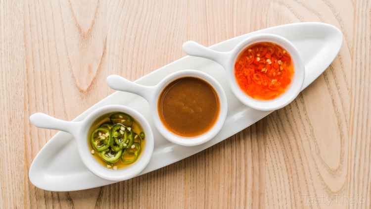 Air Fried Chicken with Easy Thai Dipping Sauce photo fo a few Thai dipping Sauces
