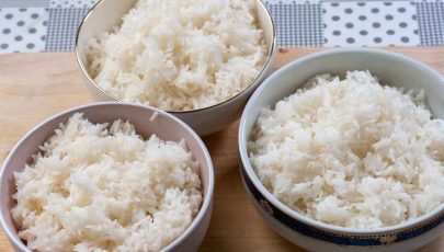 photo of perfect cooked steamed rice for each method the same