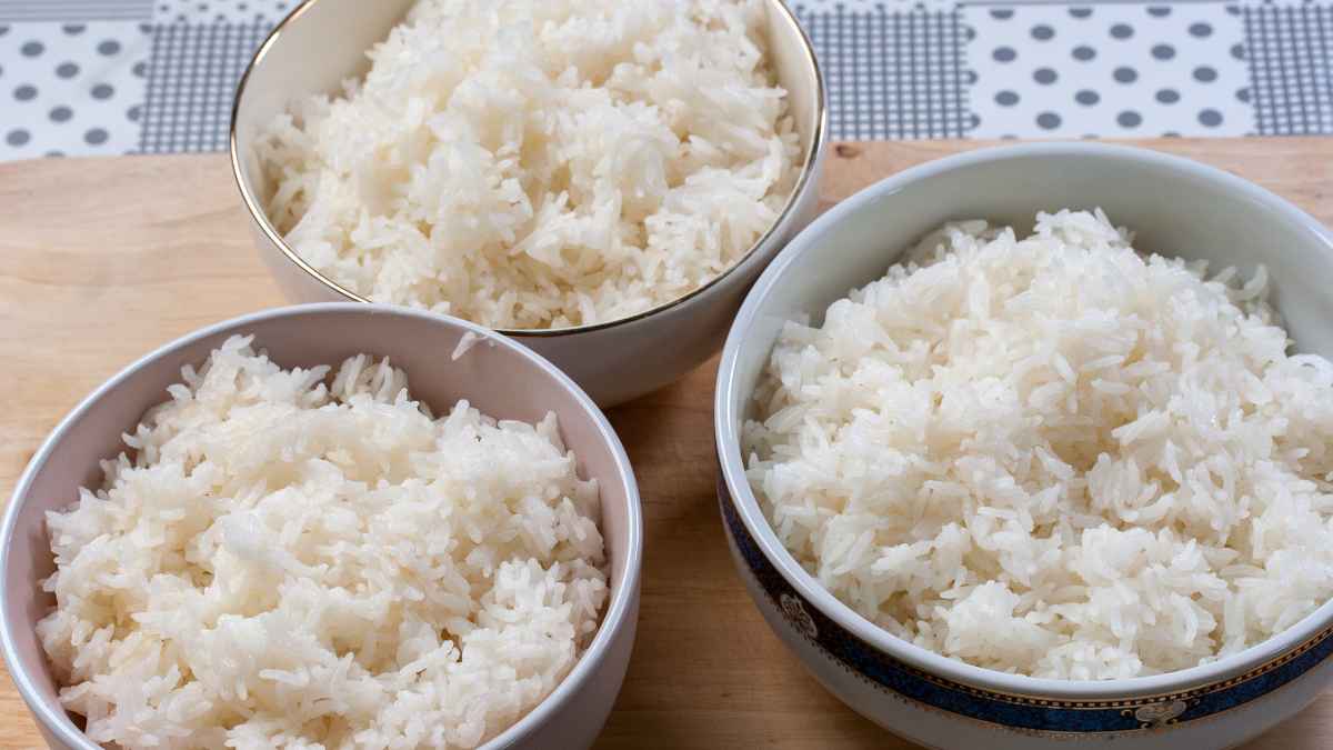 photo of perfect cooked steamed rice for each method the same