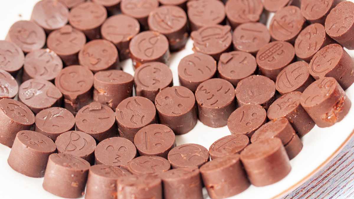 Homemade Emoji Chocolate Truffles TWO Ingredient Kids Fun