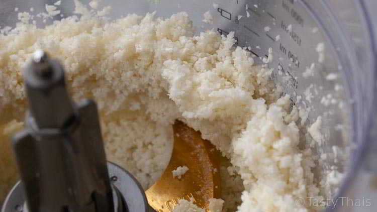 Low Carb Sushi Without Rice Cauliflower riced in a food processor for low carb sushi