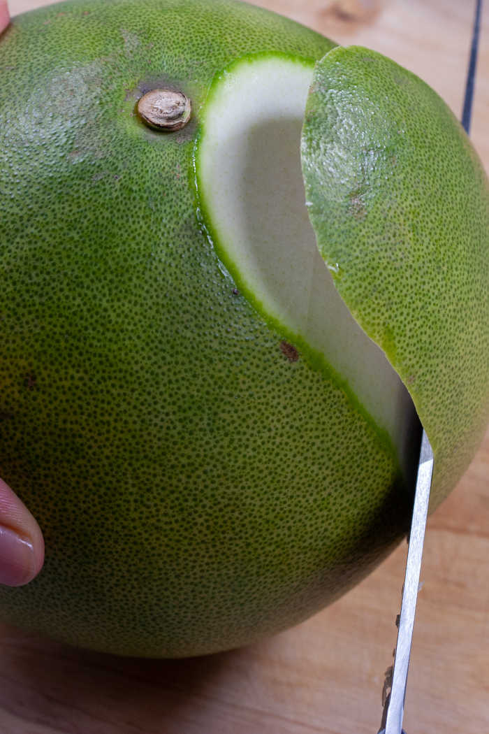 Find the Easiest of Three Ways to Peel a Pomelo