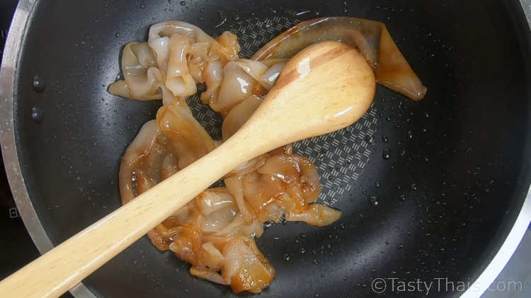Thai Wide Noodles in Gravy Seafood - Rad Na or Lad Na Rad Na wide rice noodles stir fried in dark soy sauce